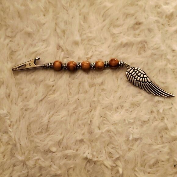 Handmade Wood Beaded Roachclip - Picture 1 of 2